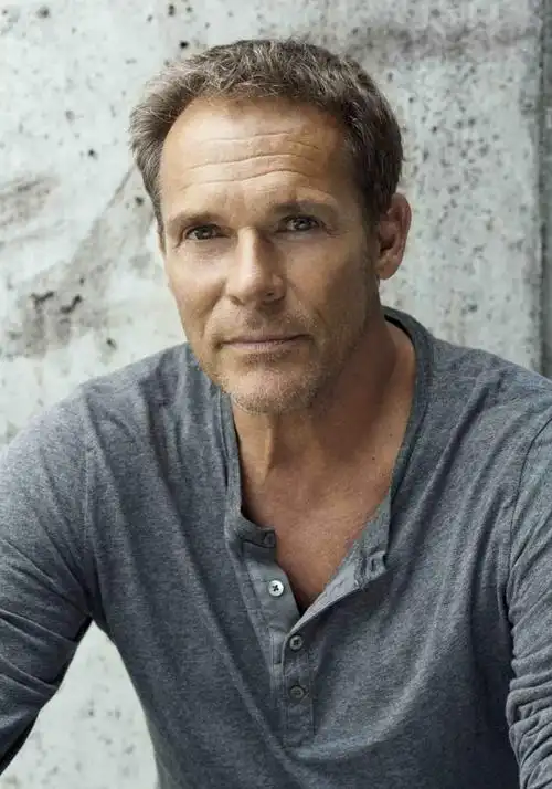 1955年7月13日出生于慕尼黑,德国演员