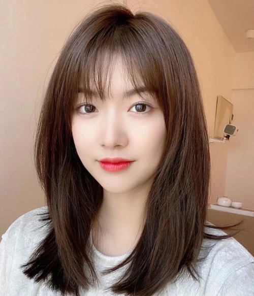 锁骨发发型19款一看就很喜欢瘦脸时尚不夸张