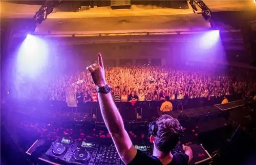 国外百大dj派对现场打碟图片