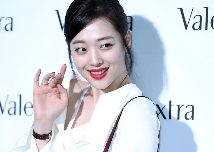 韩国艺人雪莉确认在家中死亡 2005年至今韩国演艺界人士自杀超30名