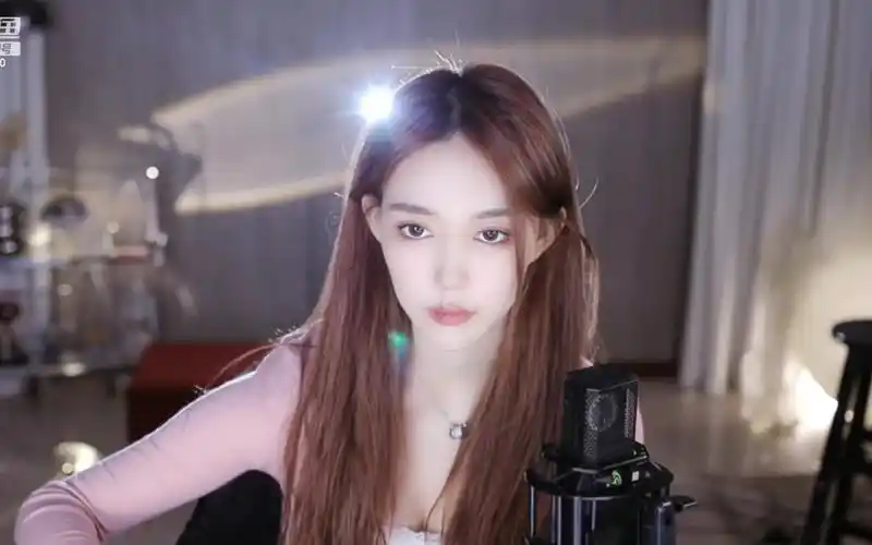 斗鱼美女主播王雨檬10.17直播录像