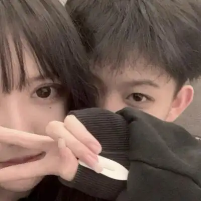 小众风格真人独一无二情侣头像/韩柒