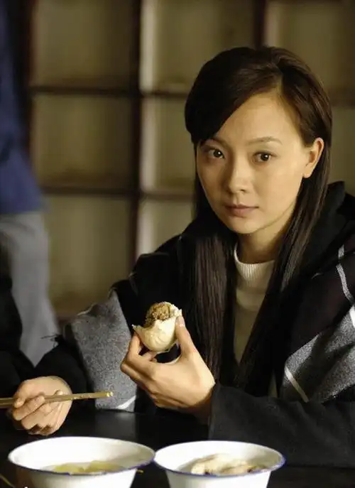 谍战剧中最美的10位女演员,素颜能美到什么程度?让你一眼望穿