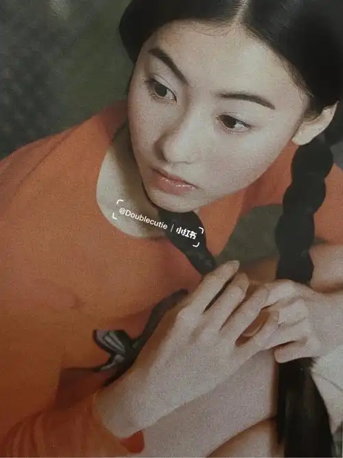 张柏芝1999年的麻花辫芝