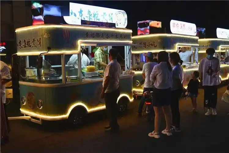 小吃车