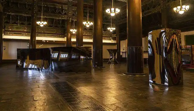 太庙内的中华和钟太庙享殿东西配殿 部分颜料雕塑作品中央美术学院