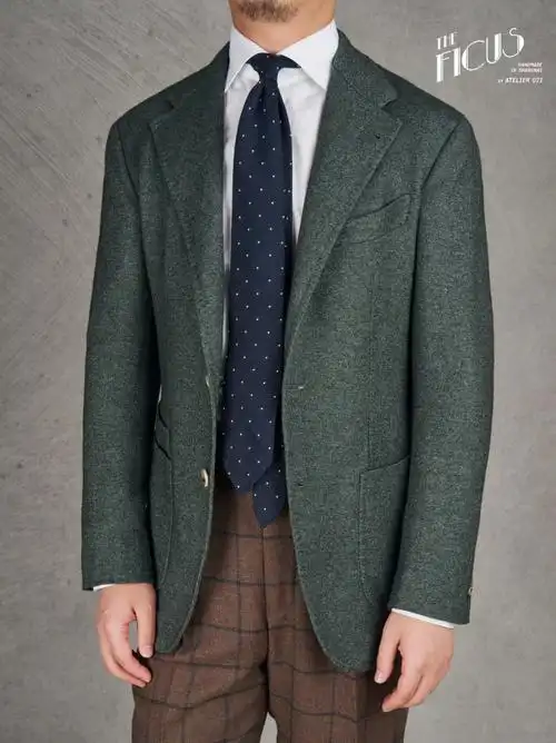 280g一款很特别的绿色#正装不无聊  #男士穿搭  #复古穿搭  #男士西装