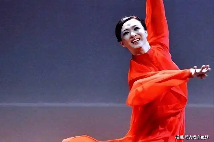 金星:前妻貌美如花,离婚时还怀着孕,感谢丈夫10年包容我的一切_因为