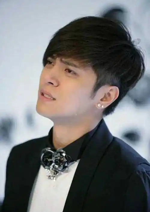 罗志祥的多人运动,牵连众多网红,做男人要引以为戒