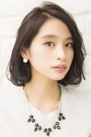 女国字脸适合什么发型短发