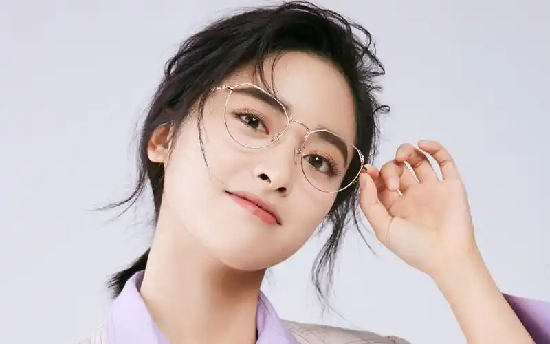 沈月甜美可爱写真图片桌面壁纸