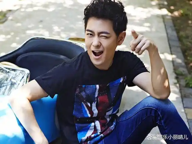 艺人林志颖上月22日乘驾电动汽车,在桃园芦竹区不慎发生自撞车祸,身体