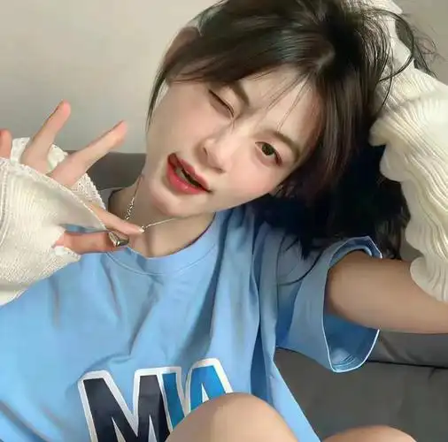 超可爱女生头像