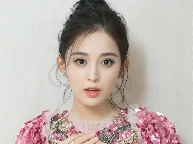 校花颜值排行,关晓彤垫底,鞠婧祎和她稳居前二|张雪迎|古力娜扎