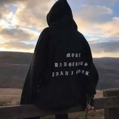 头像男生帅气背影,个性成熟的社会男生