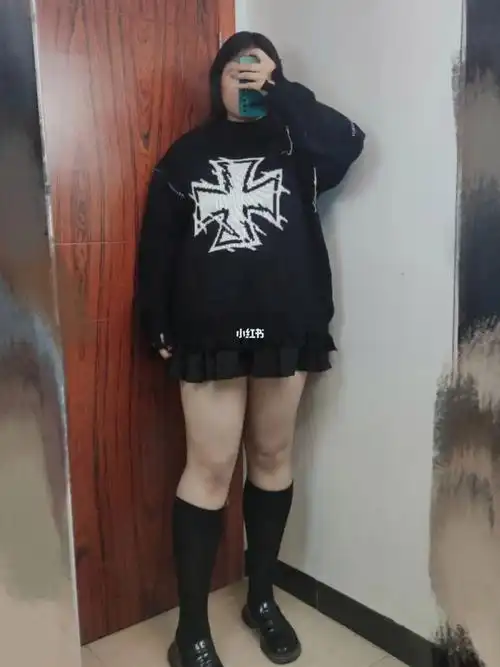 一个普通的大码女孩~身高172体重190斤(闭关减肥很久了,后面反弹了没