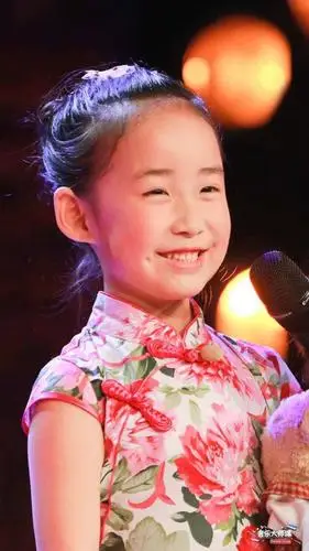 多次参加电视台演出唱歌 长相甜美可人 淮北人热捧唐子宜
