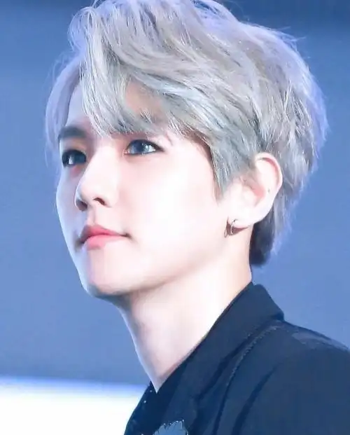 边伯贤银发终于来一波银发合集