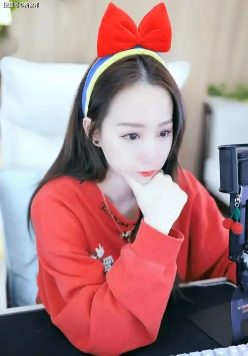 原创yy女主播质量最高公会毕加索7038当之无愧电母从未断过