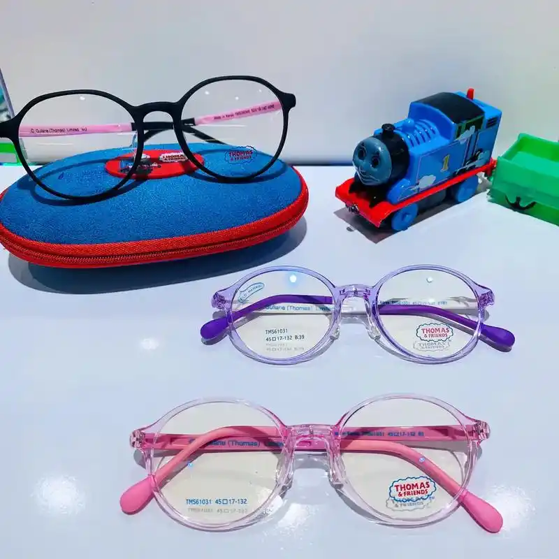 托马斯儿童眼镜