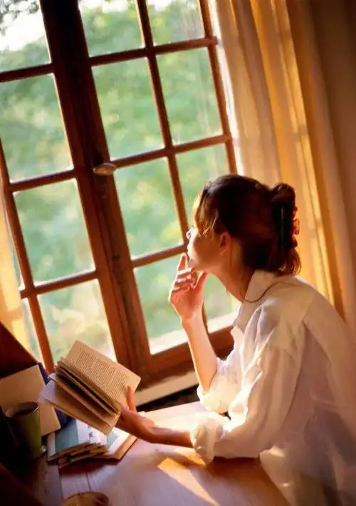 一个人读书(原创)子墨