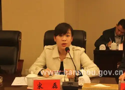 彭雁峰一行来我县开展稳增长求突破促开放服务月调研活动