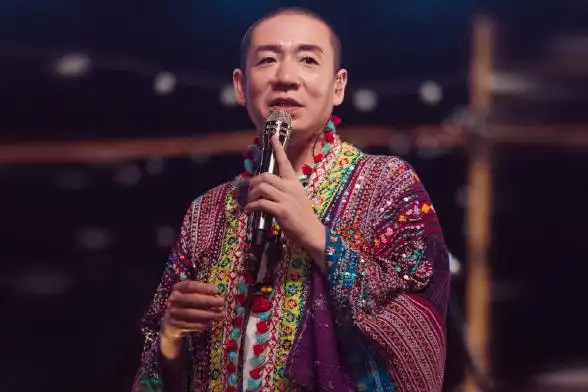 梁龙:曾被王菲倒追,中国的摇滚教母,唢呐一响,嗨翻全场