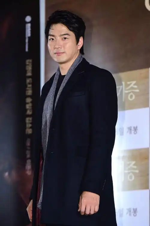 宋一国公开育儿原则 最重要的是? : kpopstarz娱乐