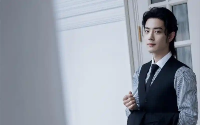 肖战惊艳瞬间!肖战最新造型,你get了吗?