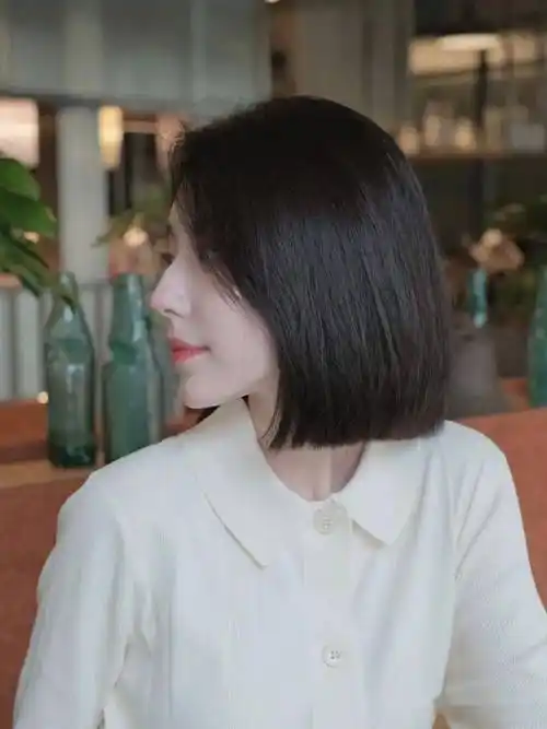 2022必剪超a齐肩短发显身材还减龄