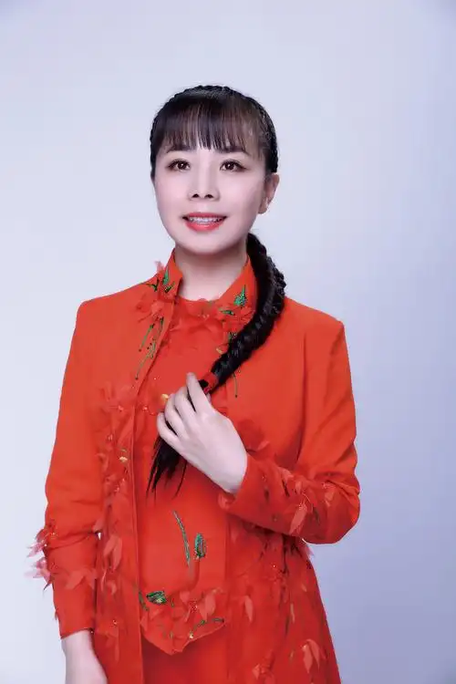 王二妮为你唱响《新年到》,小年夜迎接福到年 - 知乎