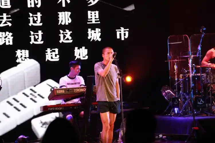 念~~驹的相册-李志叁叁肆巡演