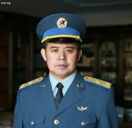 空军少将乔良:解决南海争端用智慧远胜于动武