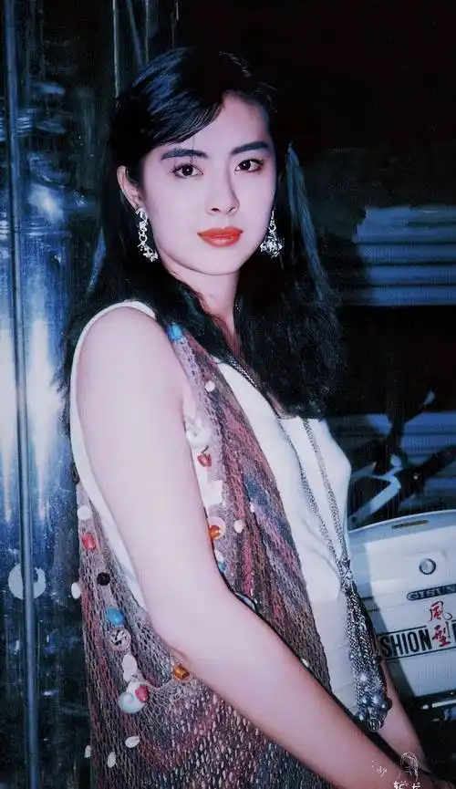 关之琳_东西_美貌_气质_容貌_魅力