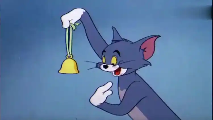 猫和老鼠:汤姆喜欢有包装的礼物,即使是个铃铛!