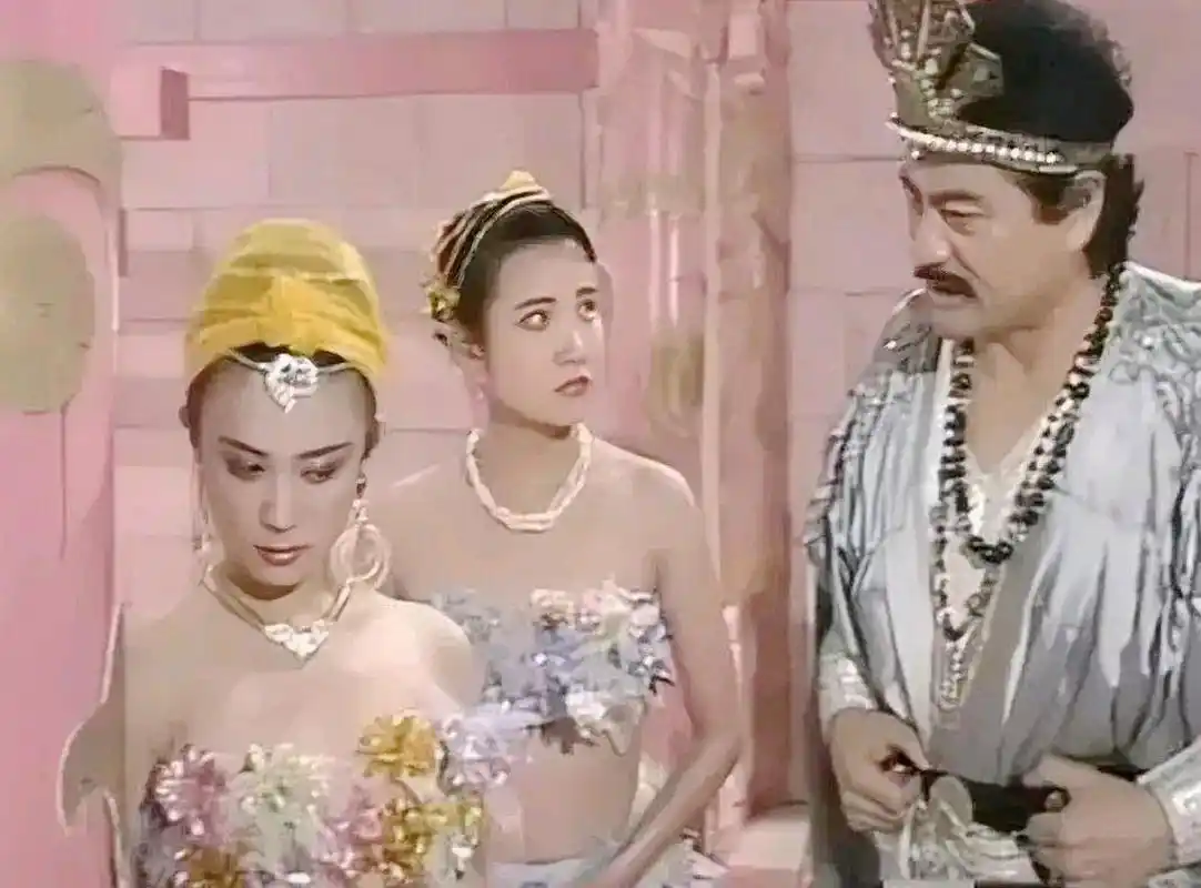 1990年代的电视剧《封神榜》是当年最大的电视剧,没有之一.