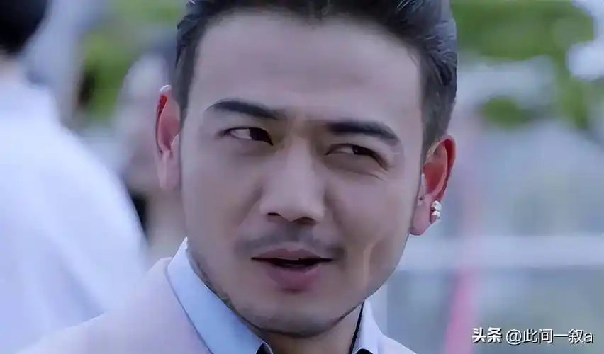 不顾央视警告顶风作案,与刘涛传绯闻的杨烁,背后是谁在给他撑腰