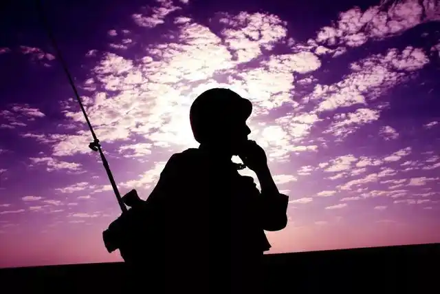 这36张背影图是空降兵的官宣