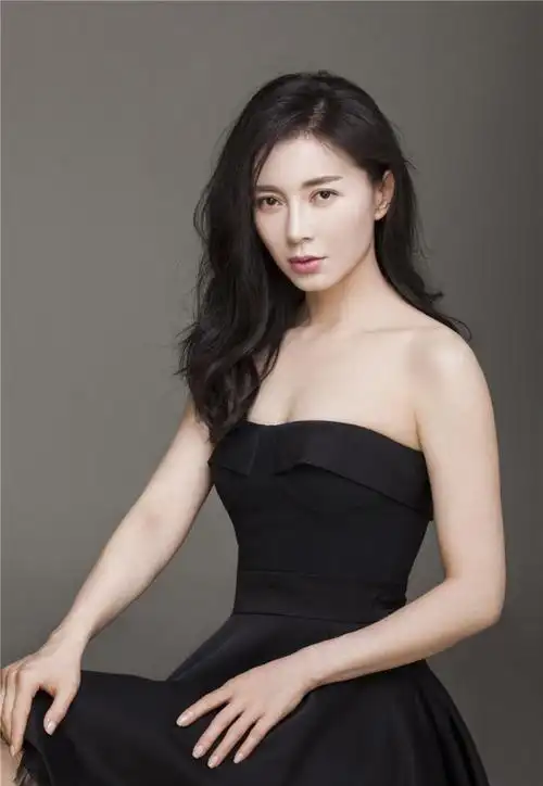 女神刘敏:第588期时尚潮流美图鉴赏