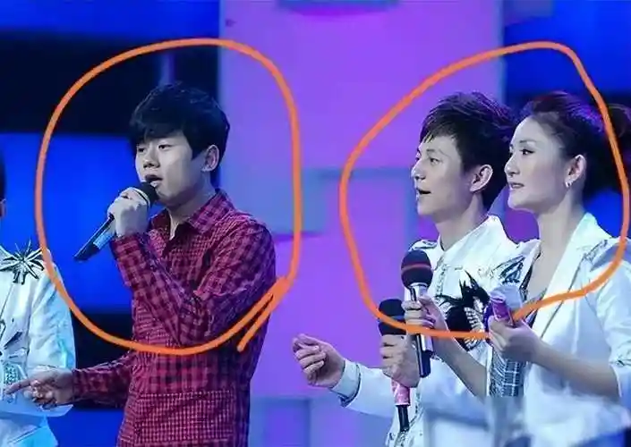 原创张杰一句张家不养闲人戳破谢娜拼命三娘的真实内幕