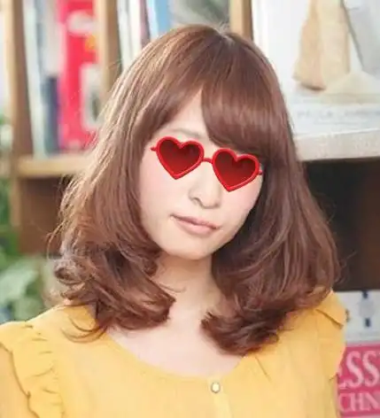 看五款流行百变齐肩梨花烫发型图片