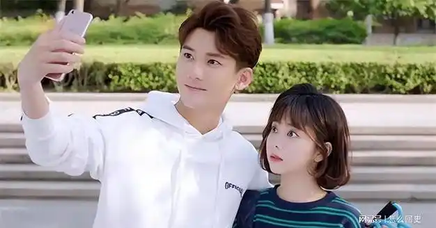 当年以为谭松韵会和他在一起,没想到现在已经物是人非|魏大勋|白敬亭