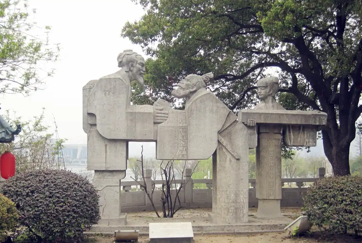 武汉古琴台,伯牙子期在此相遇,高山流水在此传颂