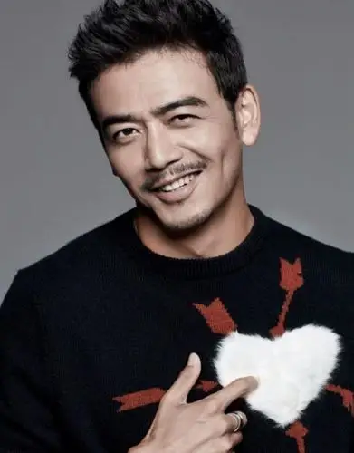 "小包总"藏了10年的妻子曝光,居 然是 她?难 怪不要刘涛