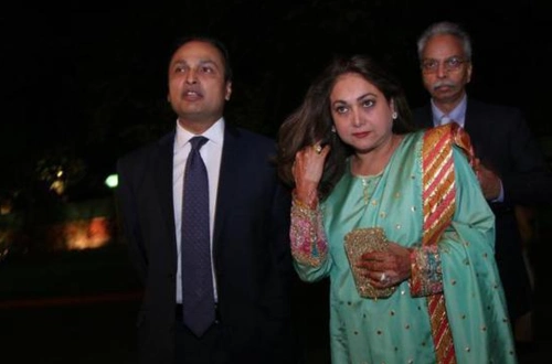 2010年,安尼尔与妻子蒂娜·安巴尼(tina ambani)