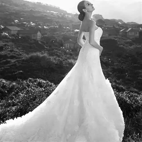 黑白婚纱头像女