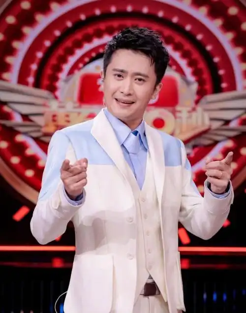 回顾央视主持杨帆我虽和张蕾有绯闻但余生不会辜负平凡的妻子