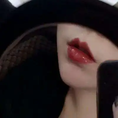 甜芷:部位红唇女头_女生头像_我要个性网