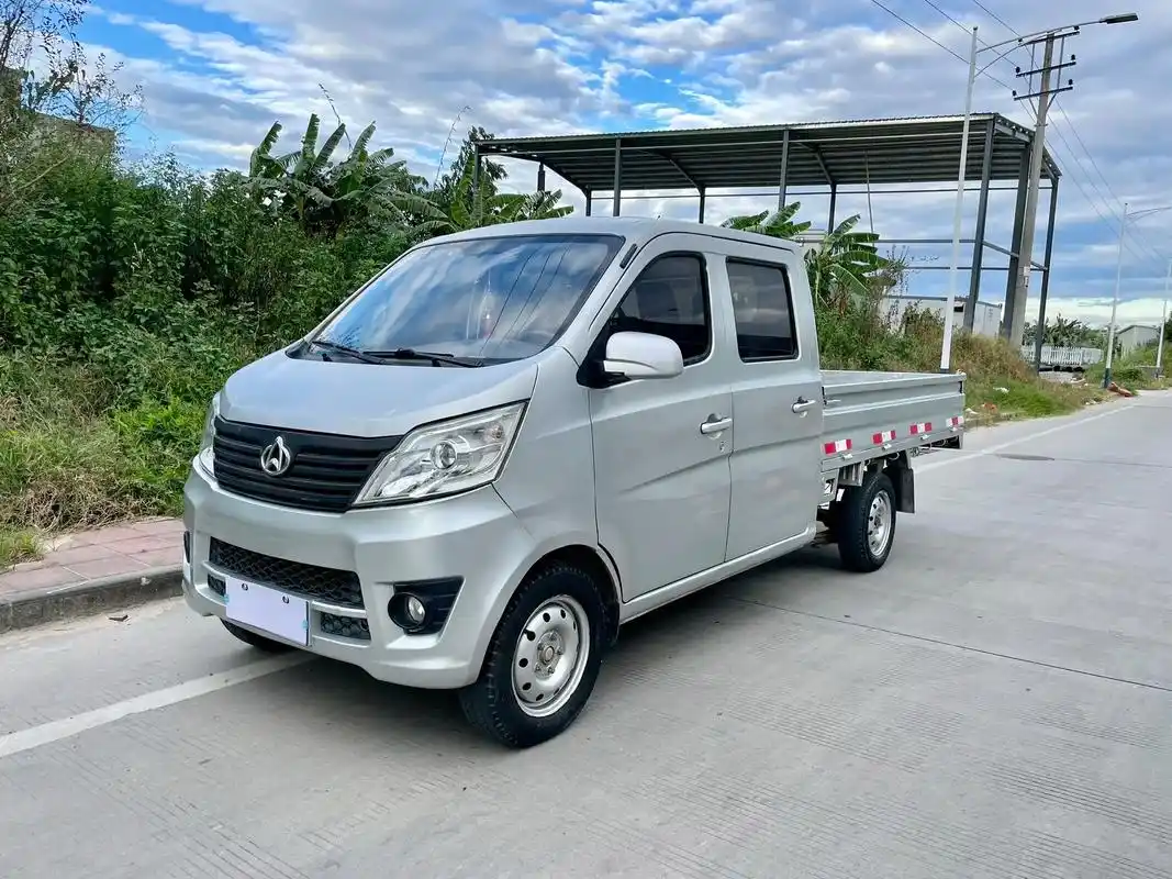 2019年长安星卡双排5座货车