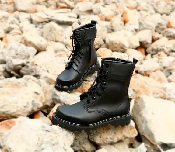 军品户外特种兵战地军靴俄罗斯军用作训做战工装鞋子战术作战靴